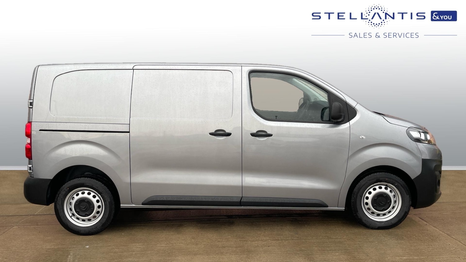 Used Citroen Dispatch 2024 for sale - 76803260: Photo 2