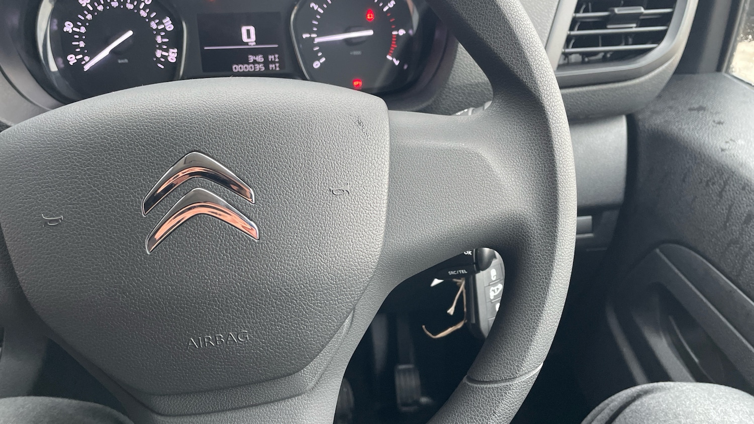 Used Citroen Dispatch 2024 for sale - 76803260: Photo 24