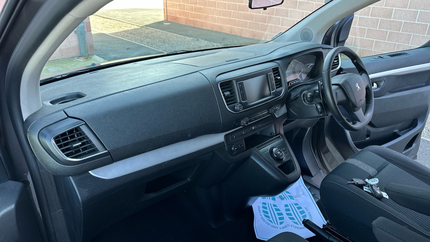 Used Peugeot Traveller 2023 for sale - 78158153: Photo 12