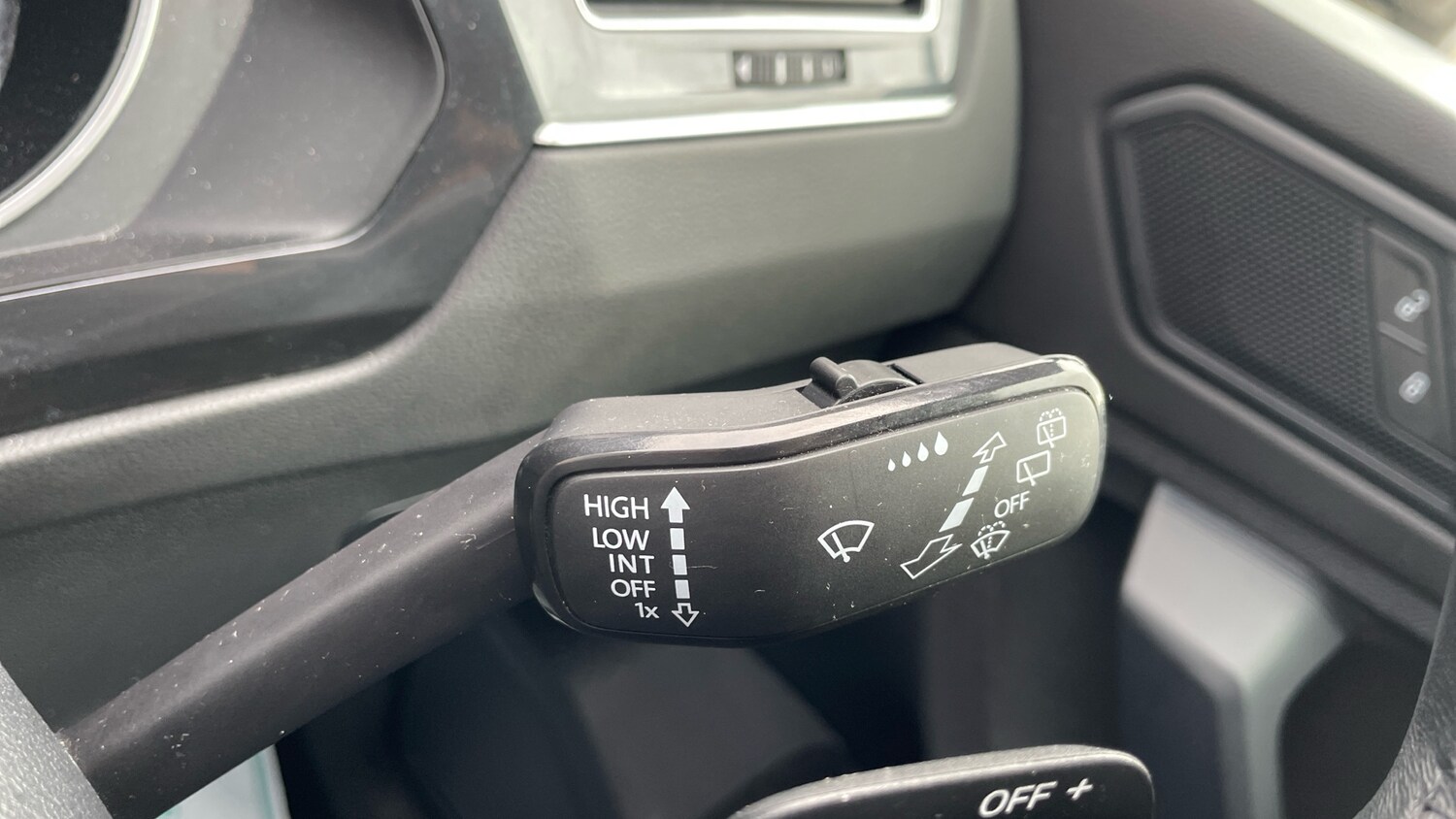 Used Volkswagen Tiguan 2022 for sale - 76154036: Photo 28