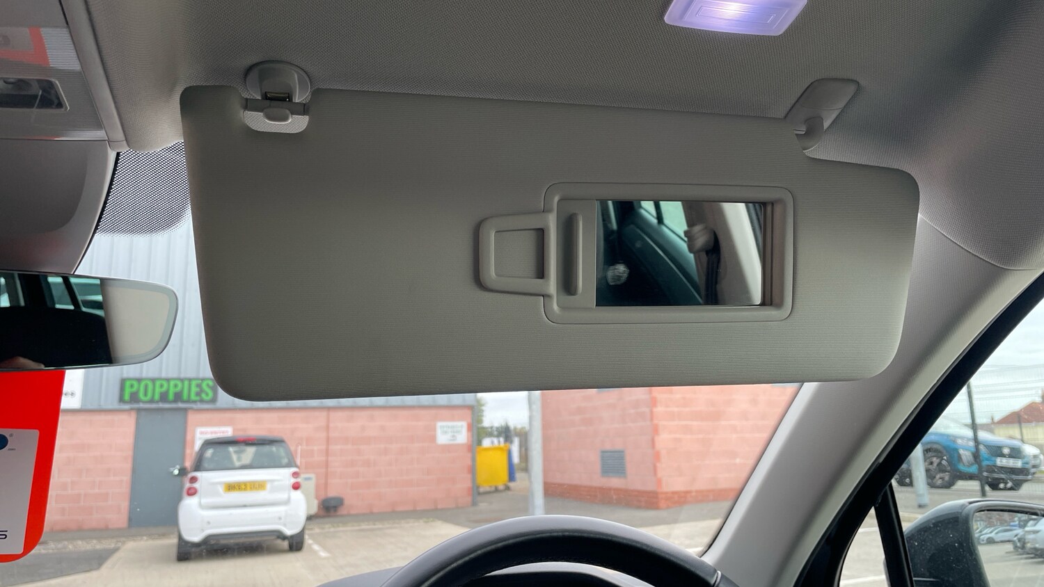 Used Volkswagen Tiguan 2022 for sale - 76154036: Photo 35