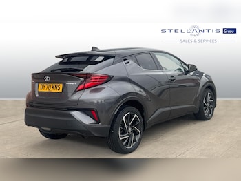 Used Toyota C-HR 2020 for sale - 78418110: Photo