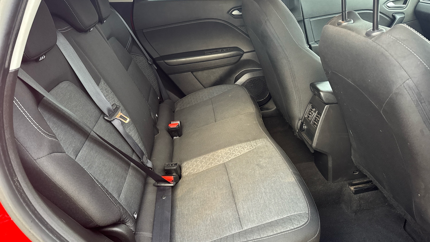 Used Renault Captur 2022 for sale - 76772561: Photo 34