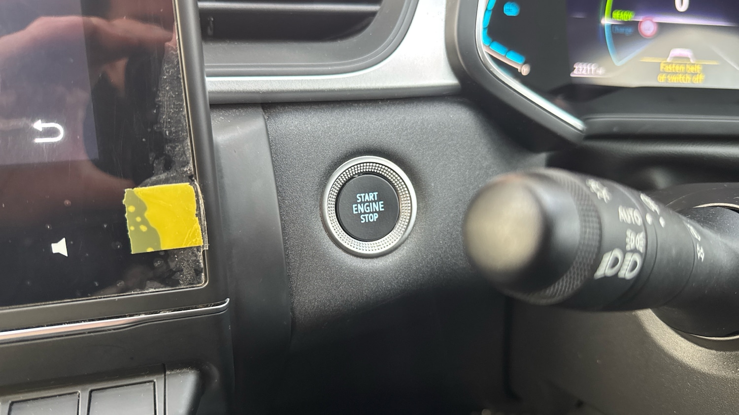 Used Renault Captur 2022 for sale - 76772561: Photo 41