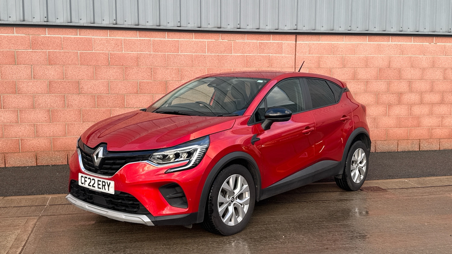 Used Renault Captur 2022 for sale - 76772561: Photo 8