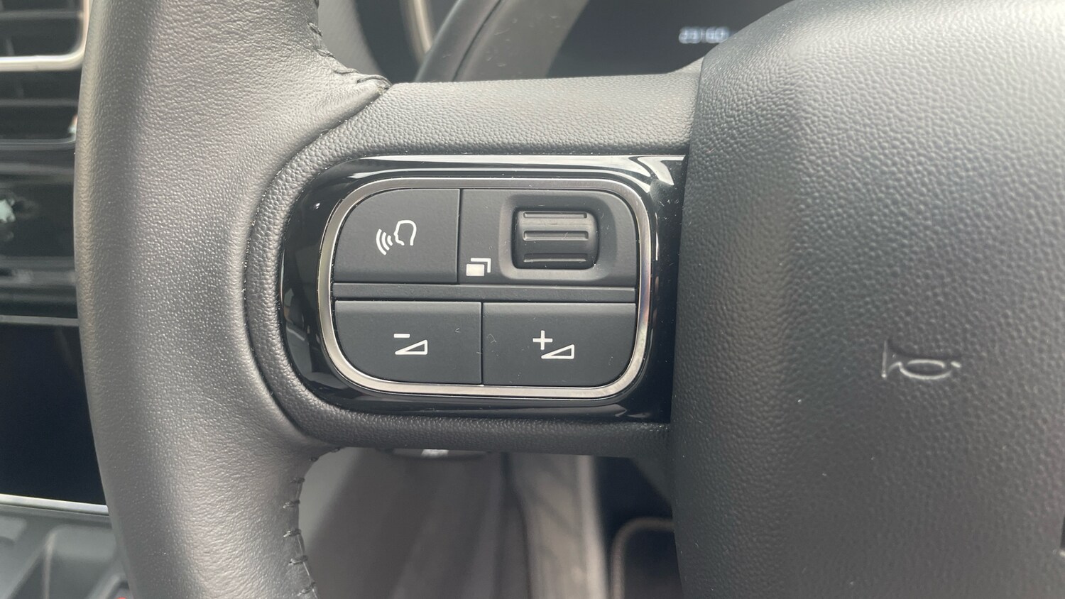 Used Citroen C5 Aircross 2023 for sale - 76073670: Photo 23