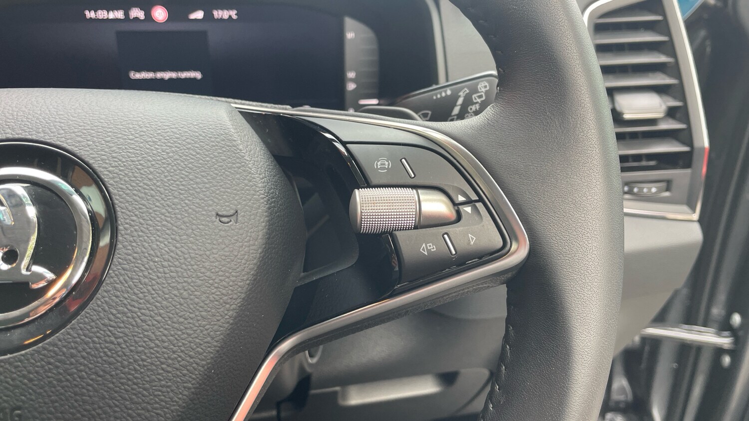 Used Skoda Karoq 2024 for sale - 75966354: Photo 24