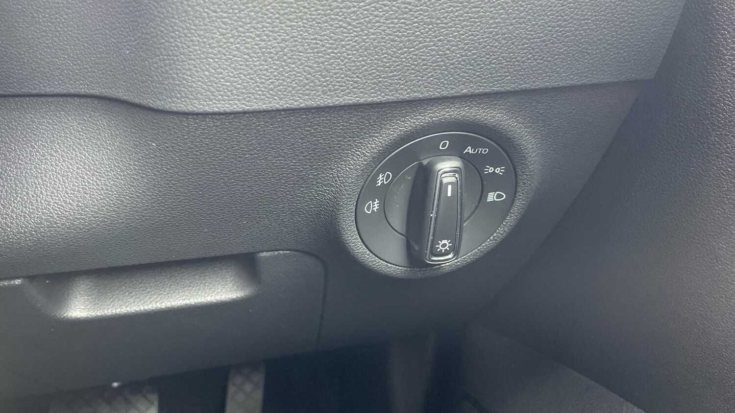 Used Skoda Karoq 2024 for sale - 75966354: Photo 34