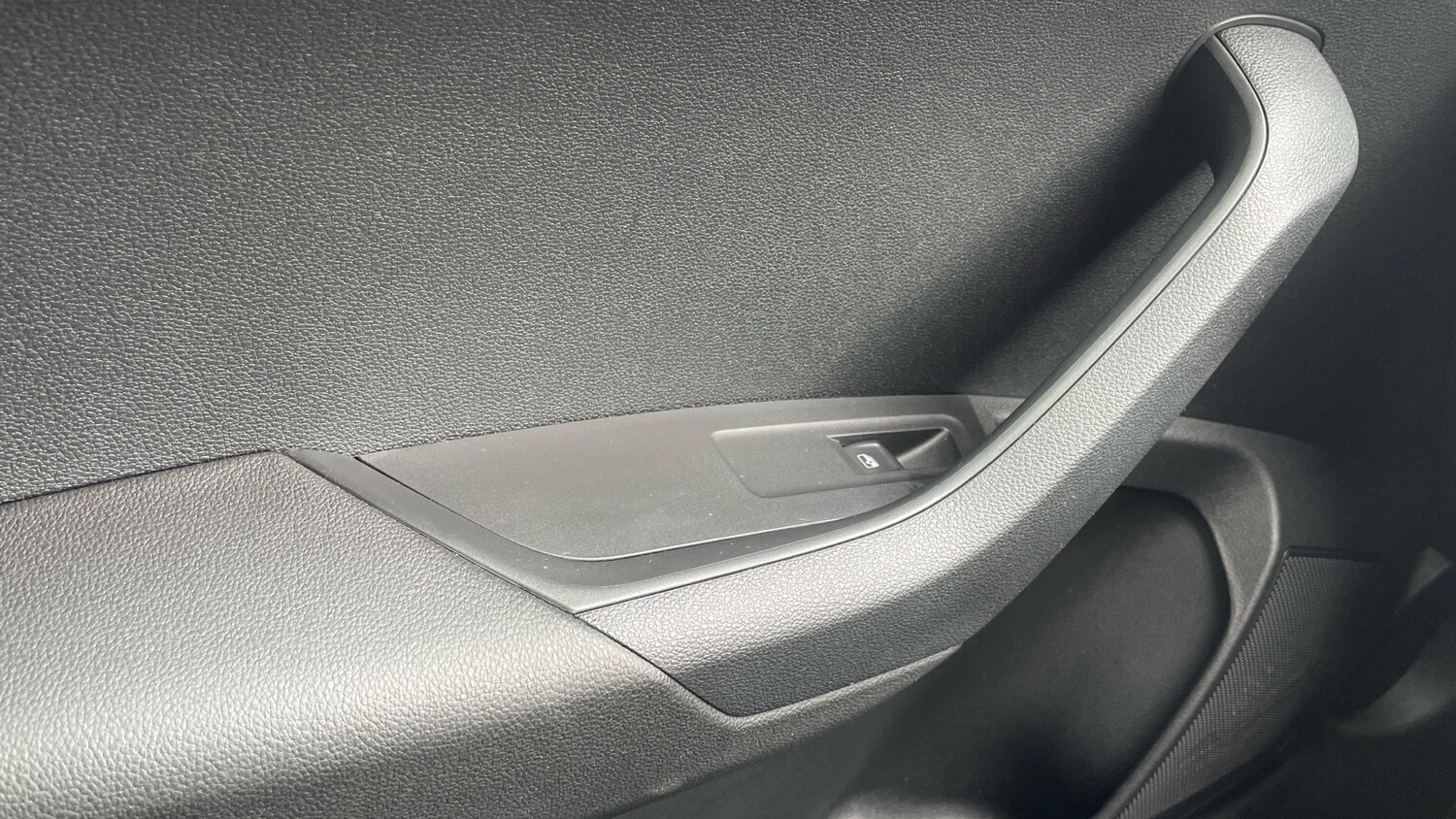 Used Skoda Karoq 2024 for sale - 75966354: Photo 41