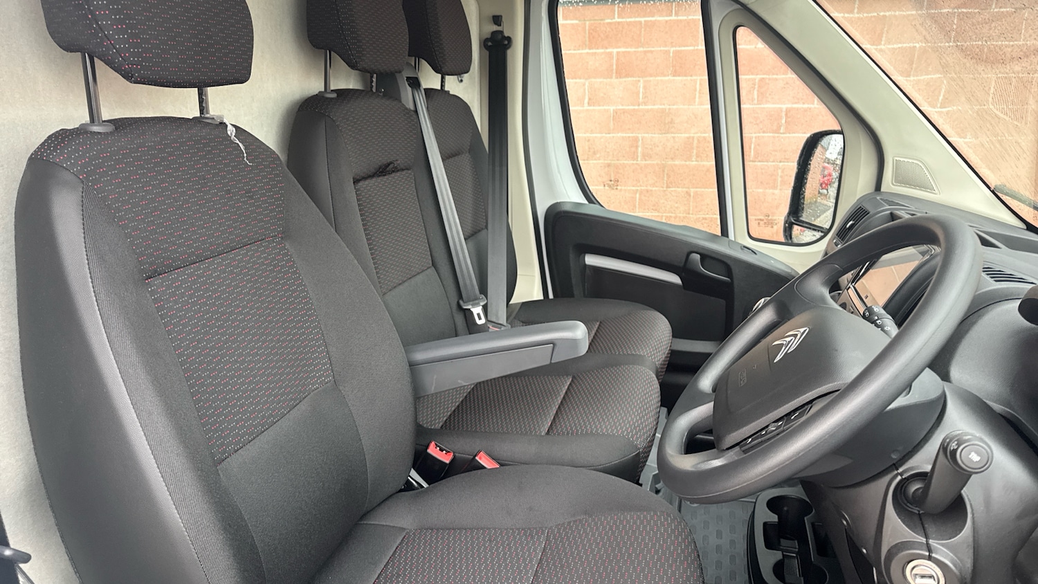 Used Citroen Relay 2024 for sale - 76803251: Photo 25