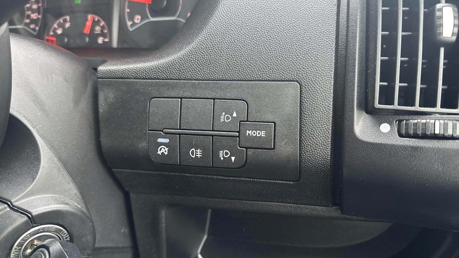 Used Citroen Relay 2024 for sale - 76803251: Photo 33