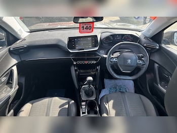 Used Peugeot 2008 2021 for sale - 75564810: Photo