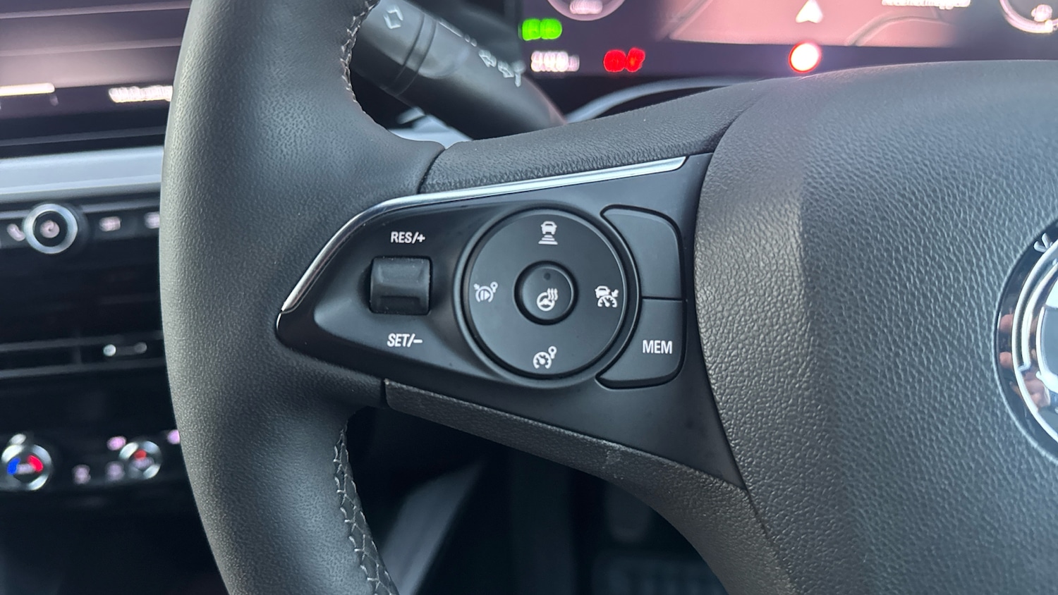 Used Vauxhall Mokka 2024 for sale - 76772544: Photo 24