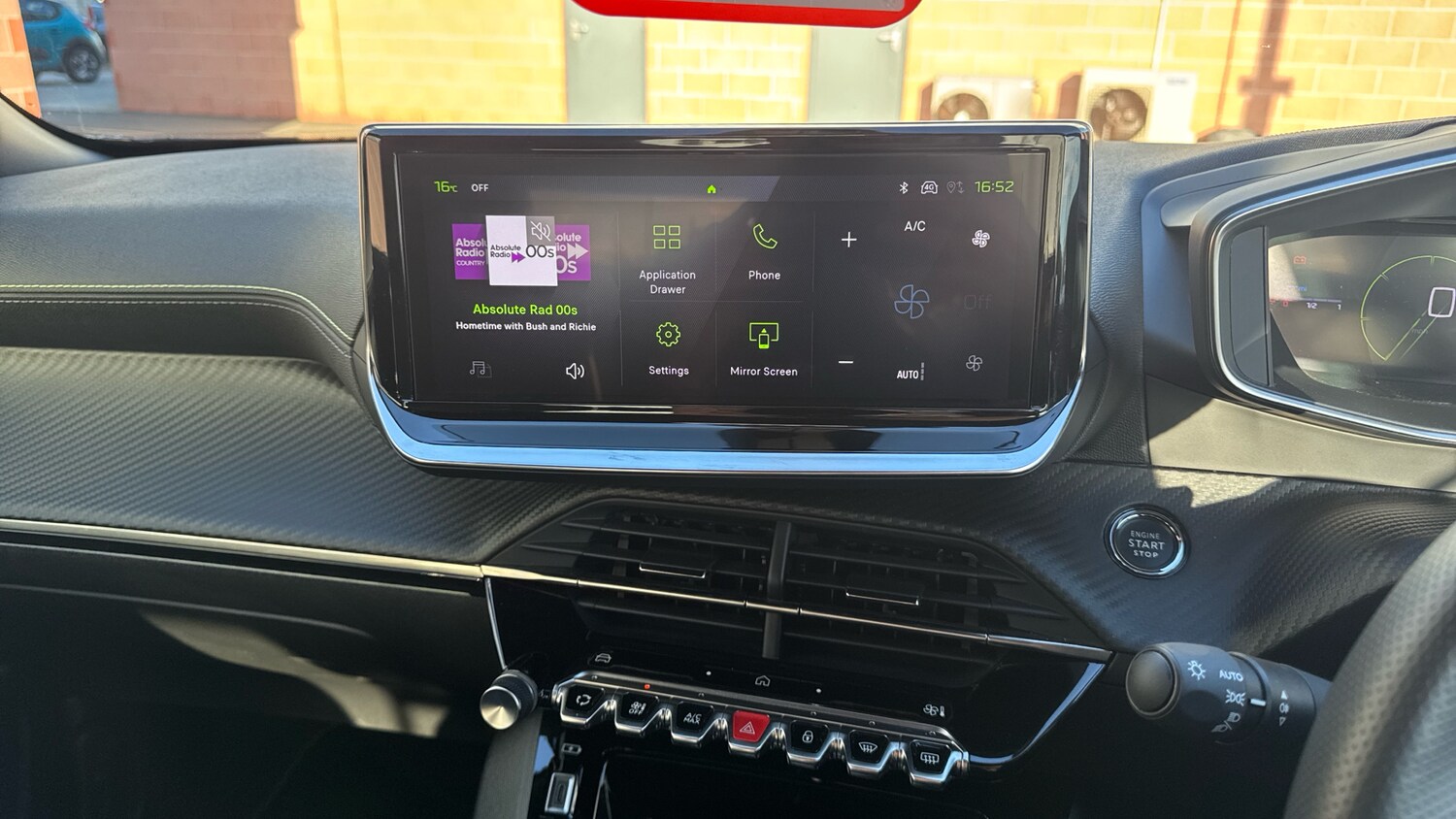 Used Peugeot 2008 2024 for sale - 76216469: Photo 10