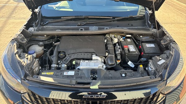 Used Peugeot 2008 2024 for sale - 76216469: Photo 18