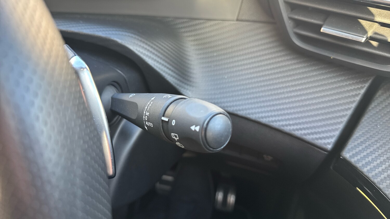 Used Peugeot 2008 2024 for sale - 76216469: Photo 28