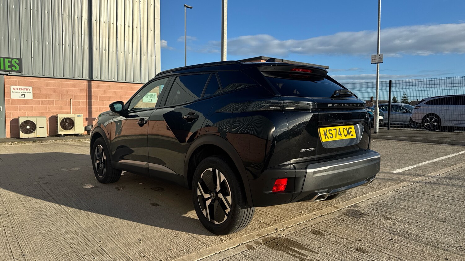 Used Peugeot 2008 2024 for sale - 76216469: Photo 5