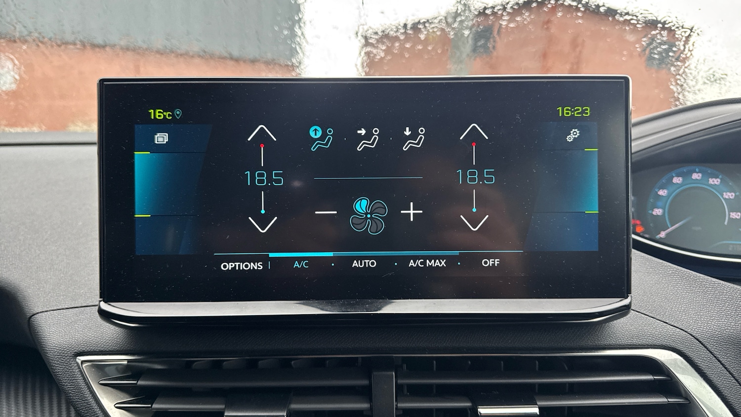 Used Peugeot 3008 2024 for sale - 76153982: Photo 29