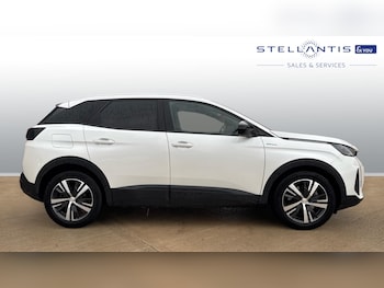 Used Peugeot 3008 2024 for sale - 76153982: Photo 2