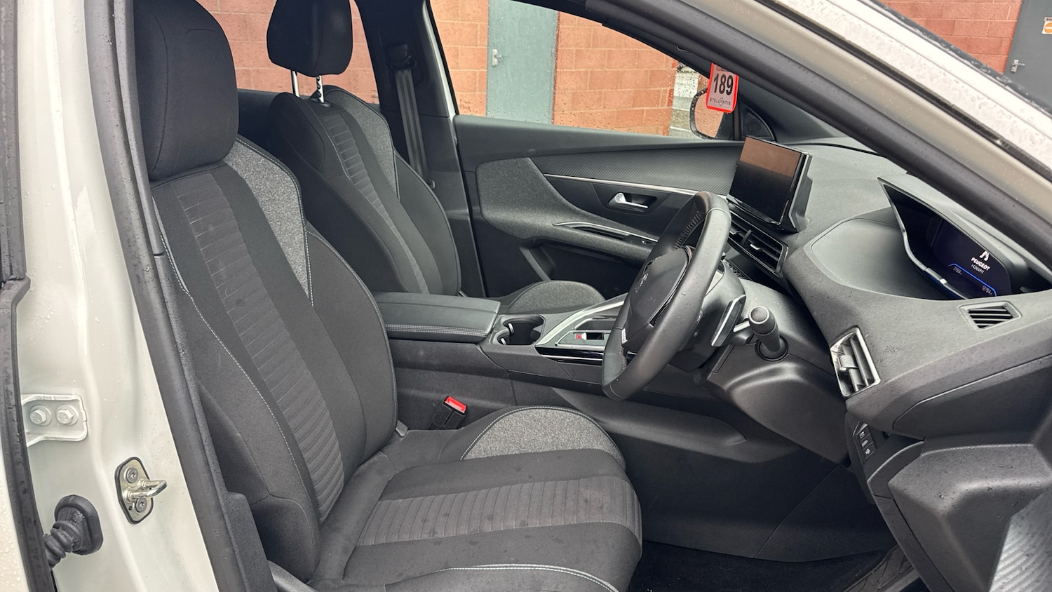 Used Peugeot 3008 2024 for sale - 76153982: Photo 42