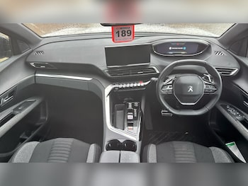 Used Peugeot 3008 2024 for sale - 76153982: Photo 4