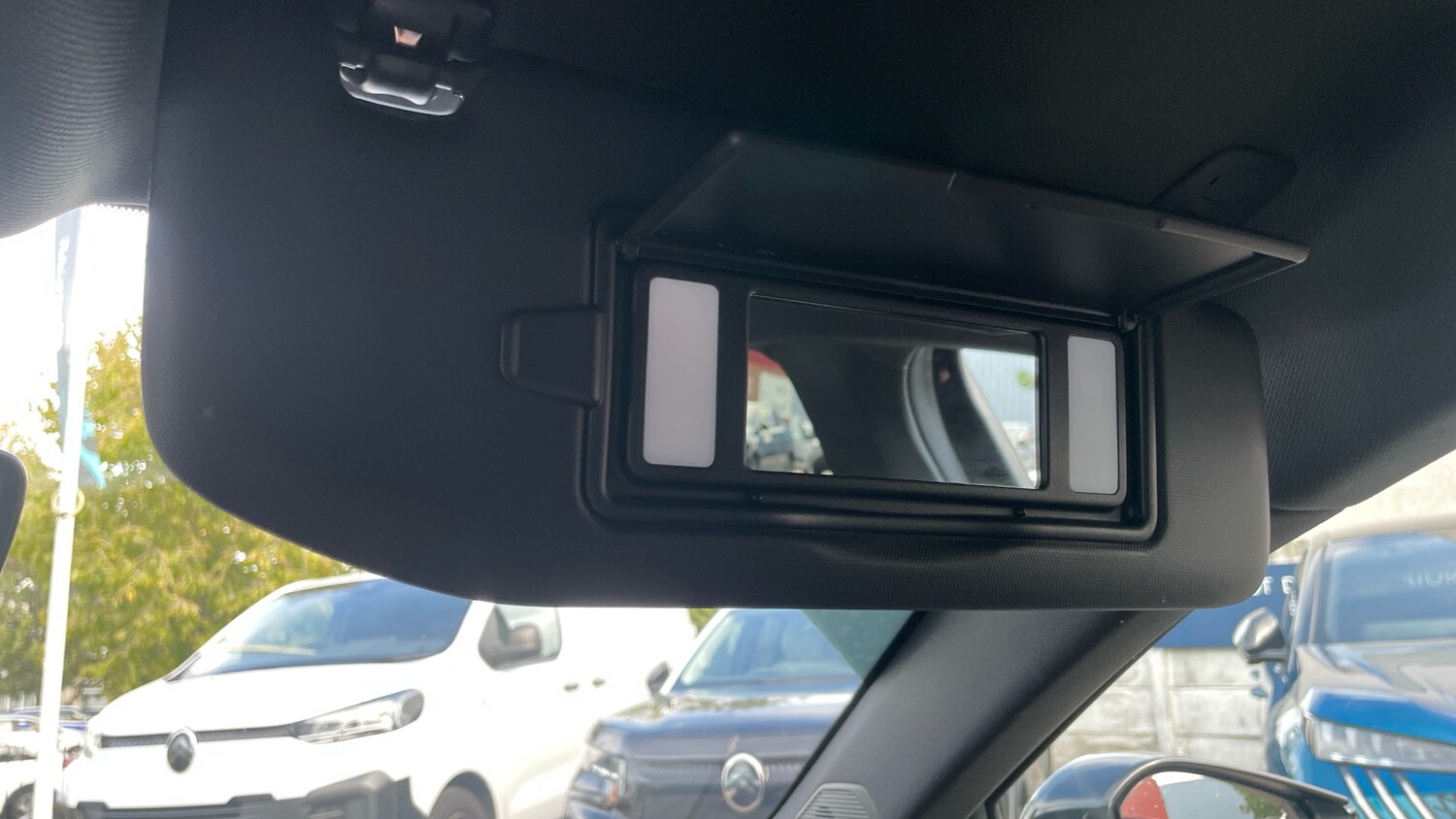 Used Peugeot 308 2023 for sale - 75929292: Photo 35