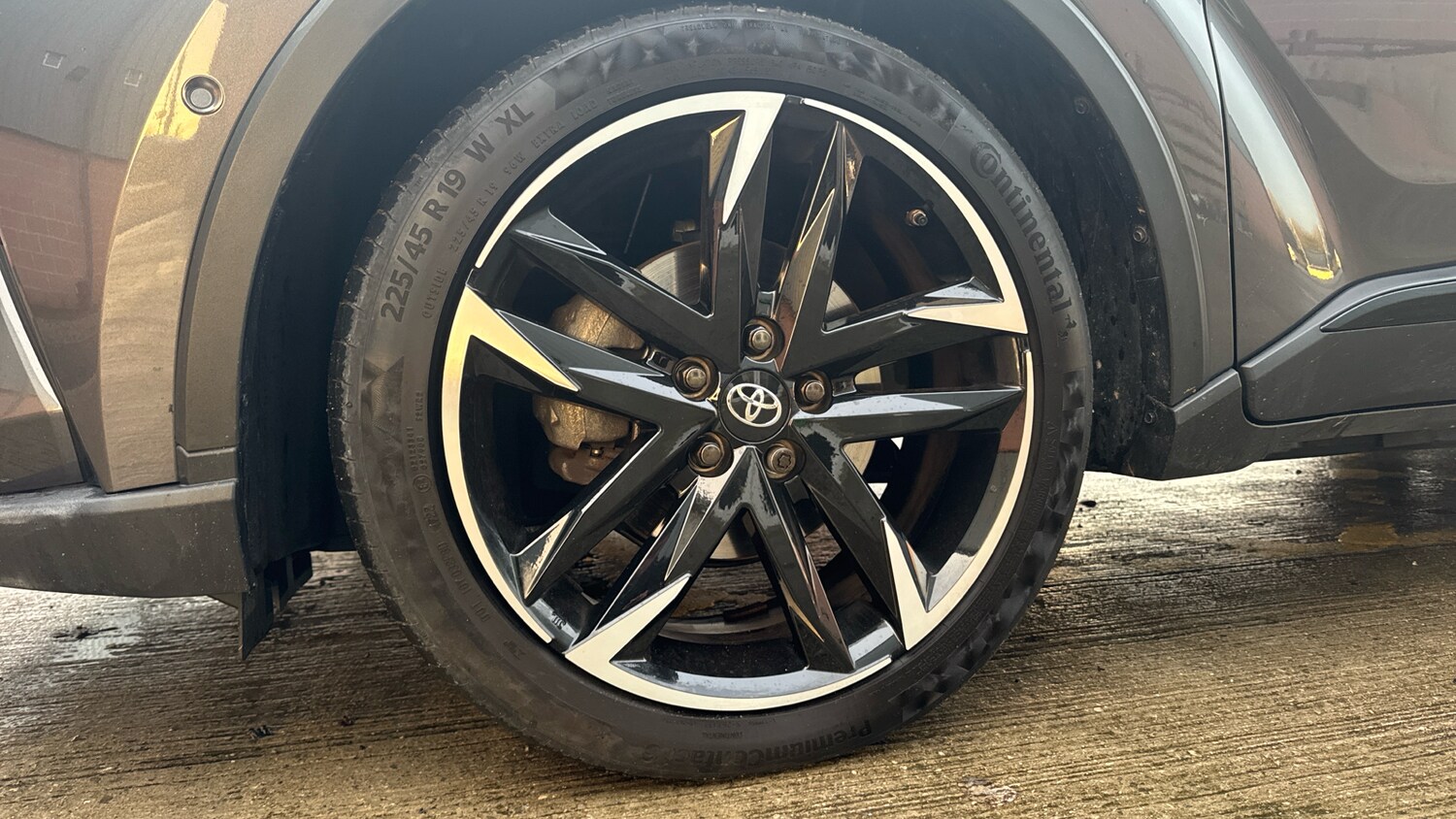 Used Toyota C-HR 2023 for sale - 77157227: Photo 14