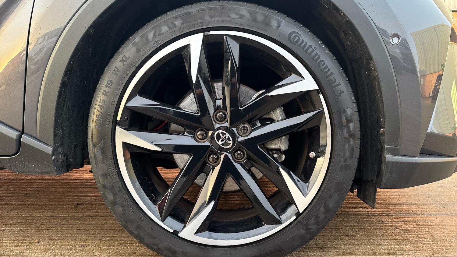 Used Toyota C-HR 2023 for sale - 77157227: Photo 17