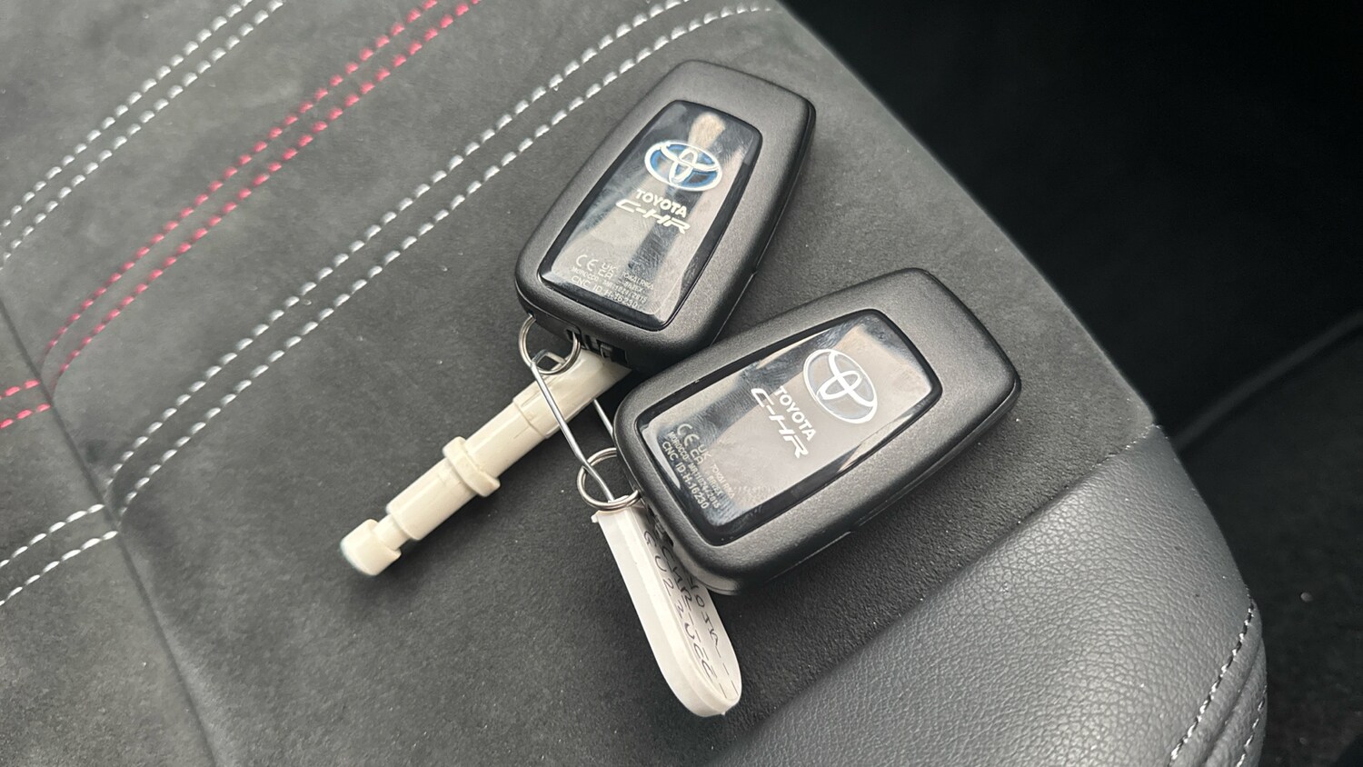 Used Toyota C-HR 2023 for sale - 77157227: Photo 49