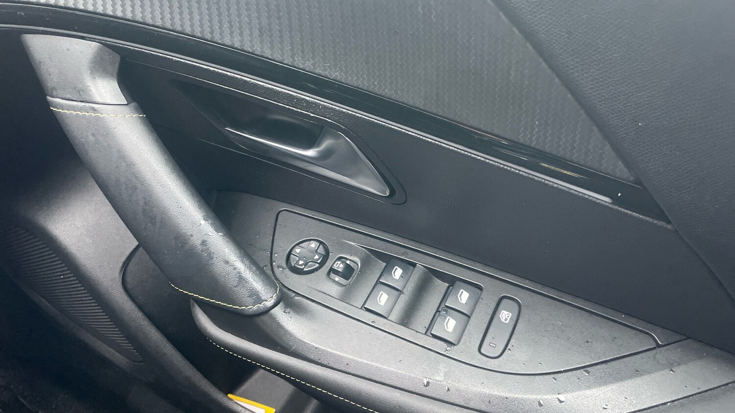 Used Peugeot 2008 2021 for sale - 76099786: Photo 22