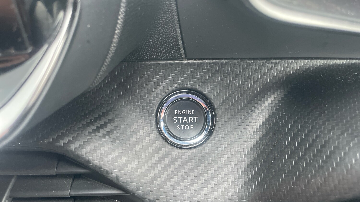 Used Peugeot 2008 2021 for sale - 76099786: Photo 36