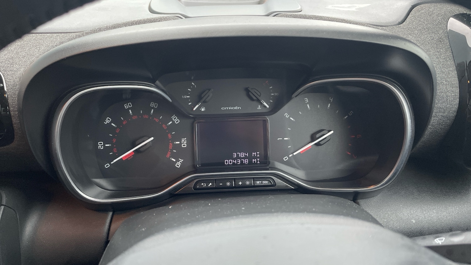 Used Citroen C3 Aircross 2024 for sale - 75929283: Photo 13