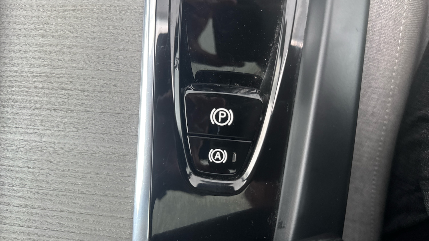 Used Volvo XC60 2023 for sale - 76803236: Photo 21