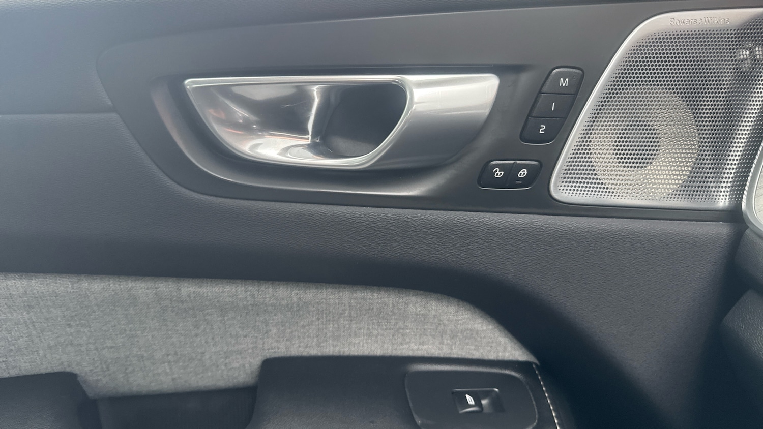 Used Volvo XC60 2023 for sale - 76803236: Photo 41