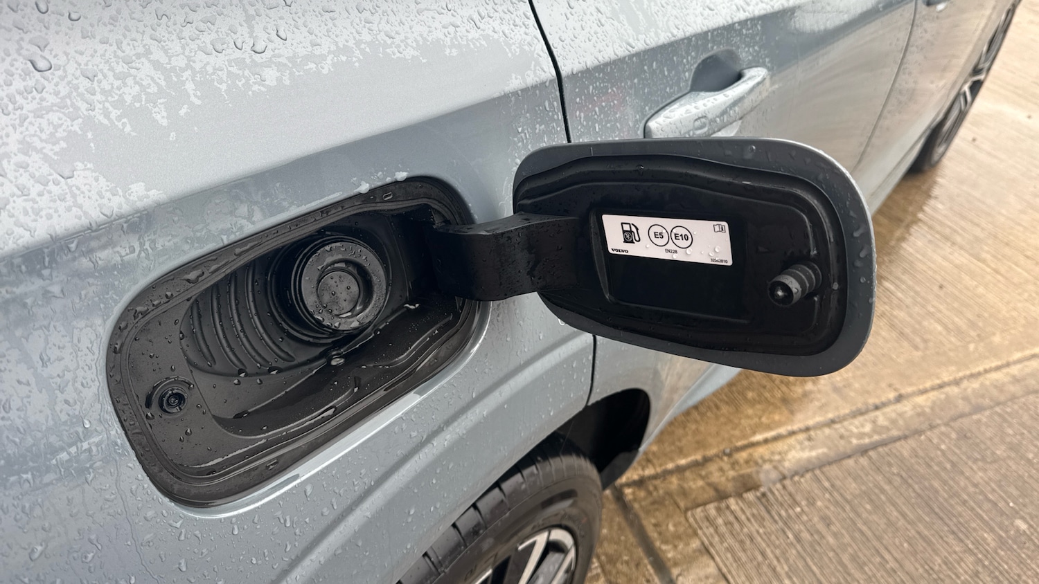 Used Volvo XC60 2023 for sale - 76803236: Photo 51