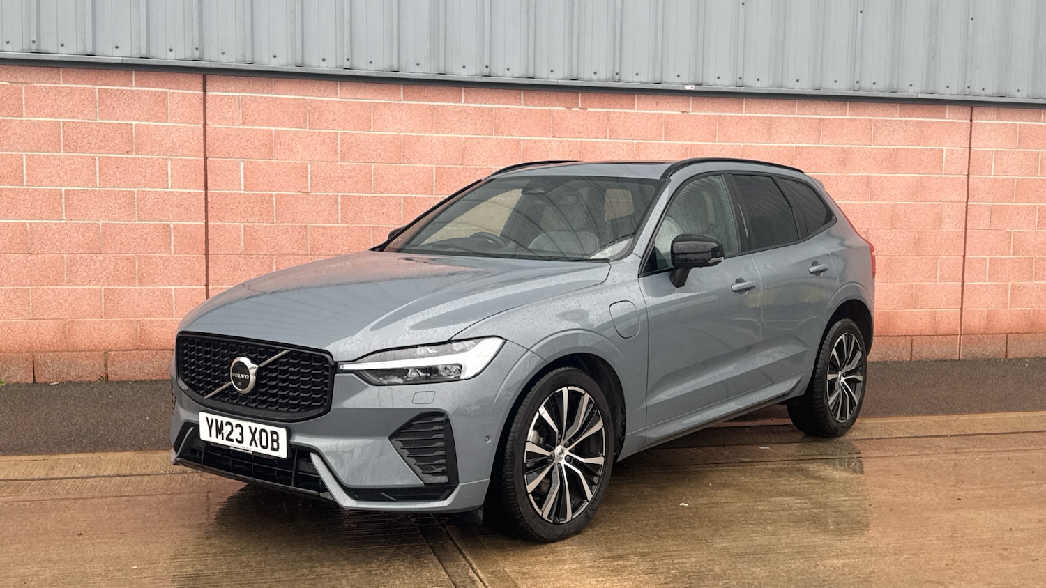 Used Volvo XC60 2023 for sale - 76803236: Photo 7