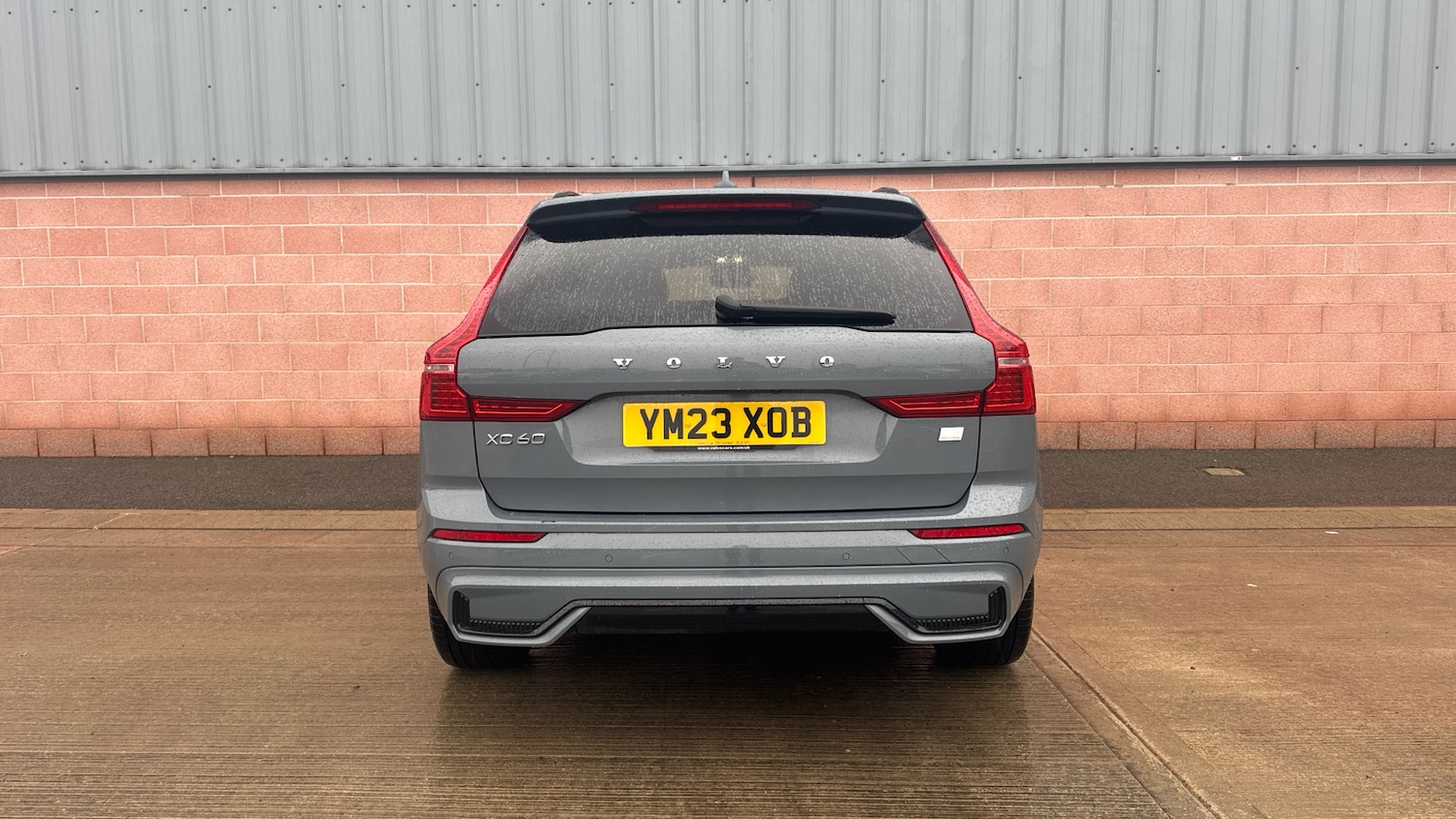 Used Volvo XC60 2023 for sale - 76803236: Photo 9