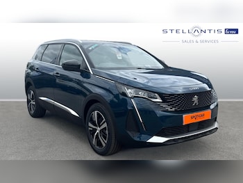 Peugeot - 5008