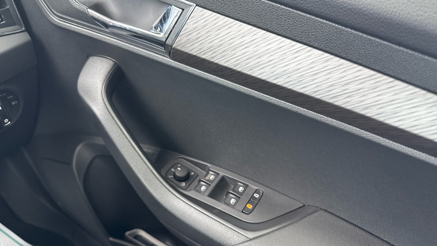 Used Skoda Karoq 2024 for sale - 75929298: Photo 22