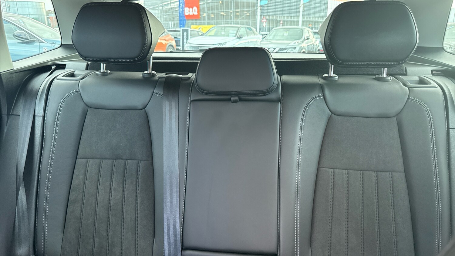 Used Skoda Karoq 2024 for sale - 75929298: Photo 25