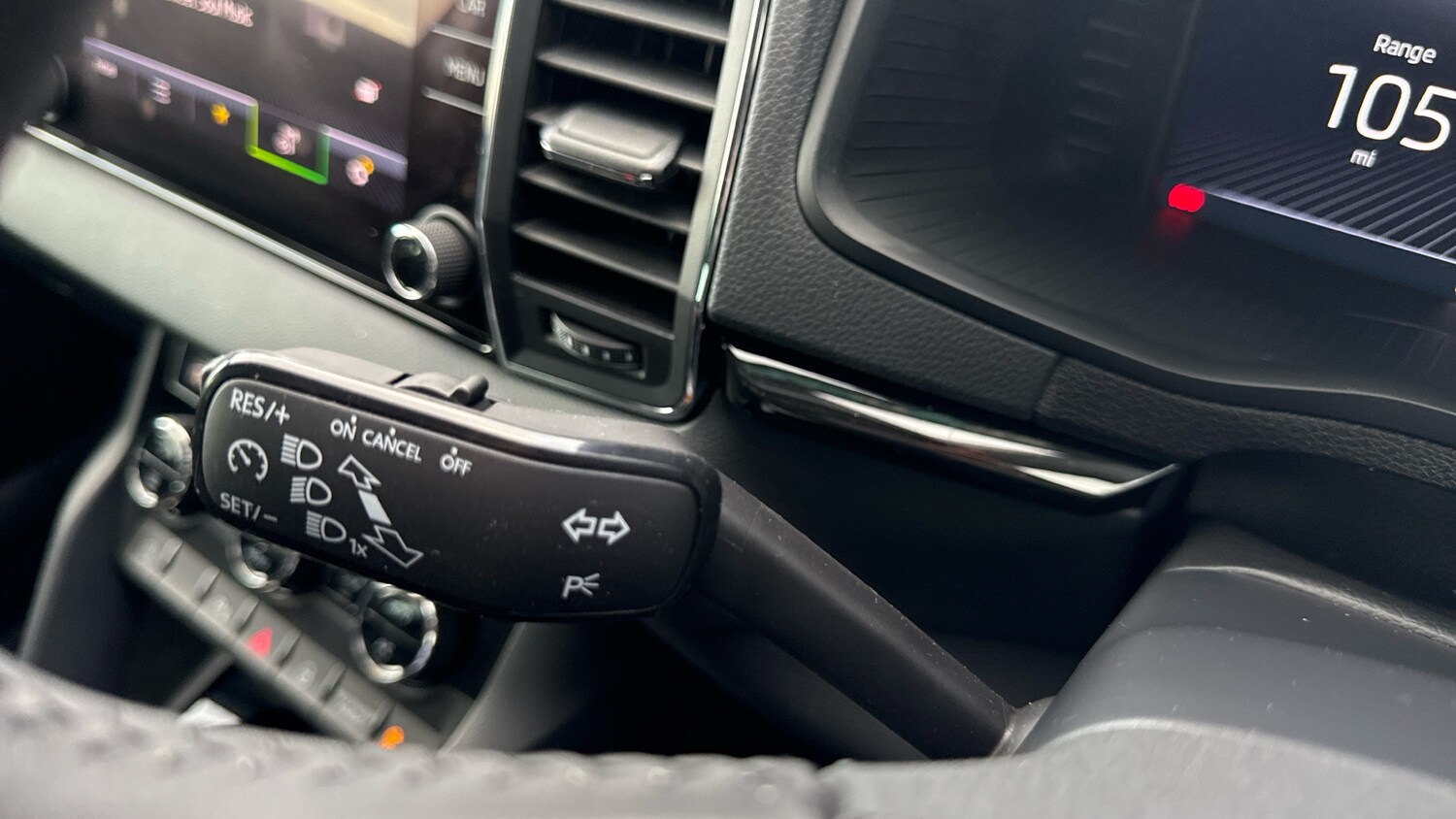 Used Skoda Karoq 2024 for sale - 75929298: Photo 27