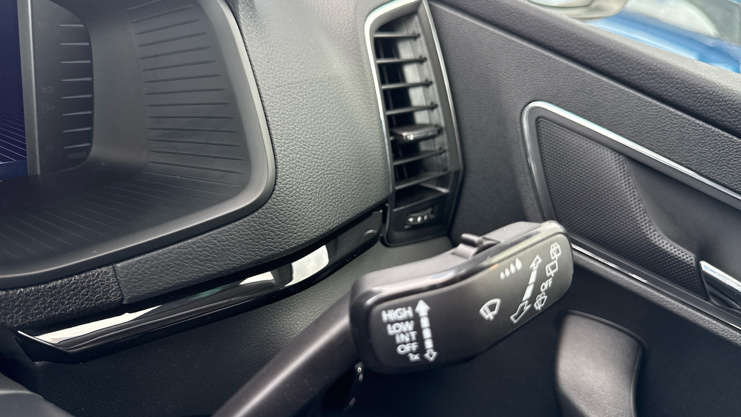 Used Skoda Karoq 2024 for sale - 75929298: Photo 28