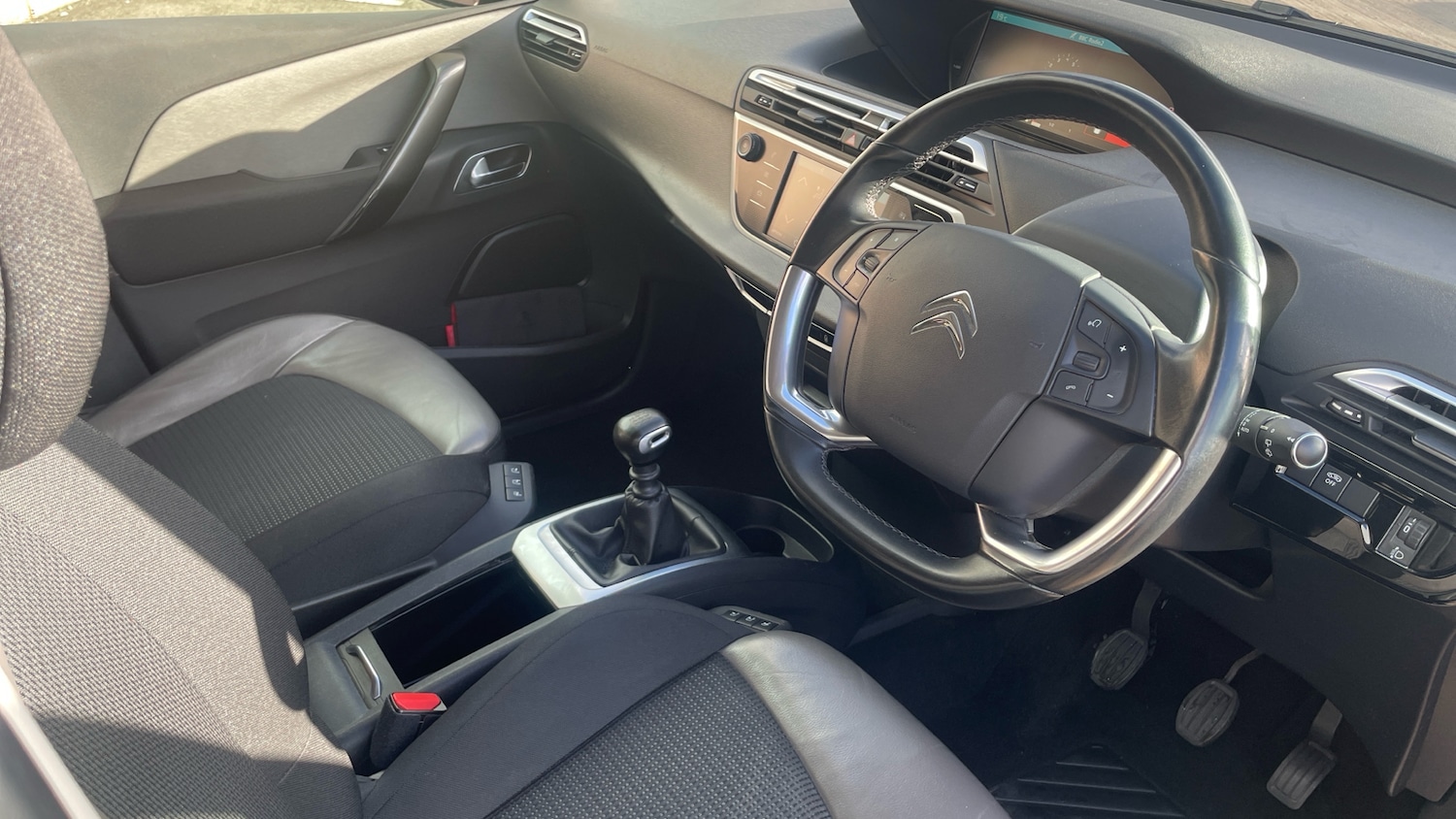 Used Citroen C4 Grand Picasso 2020 for sale - 76574408: Photo 11