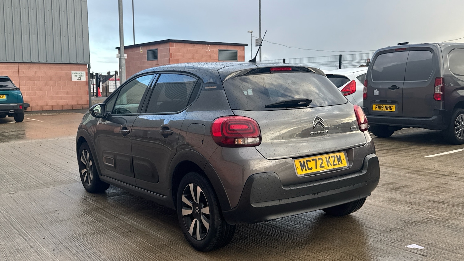 Used Citroen C3 2023 for sale - 77898874: Photo 5