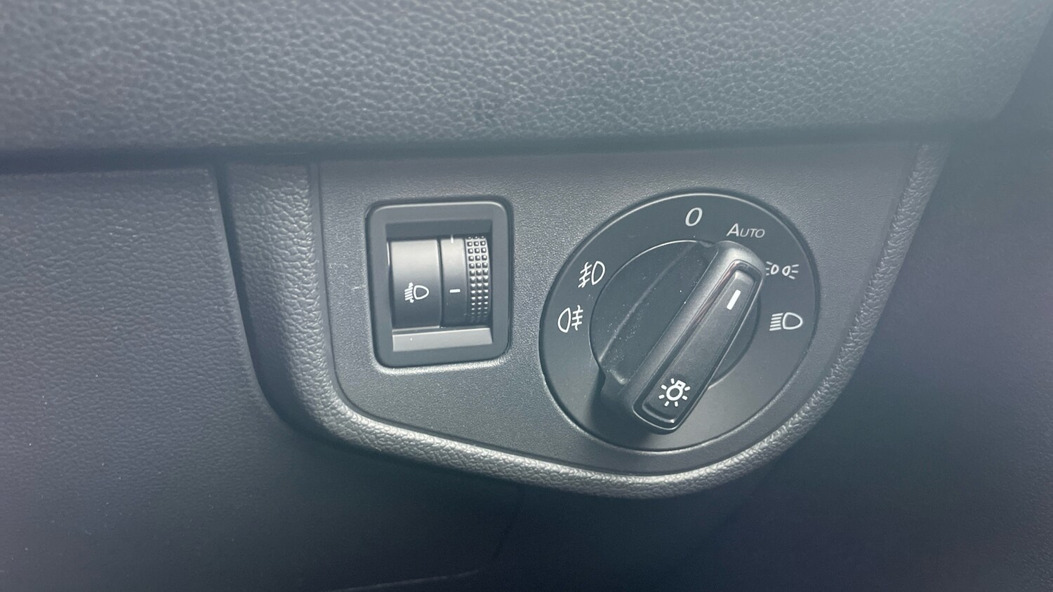 Used Volkswagen Polo 2024 for sale - 75966310: Photo 31