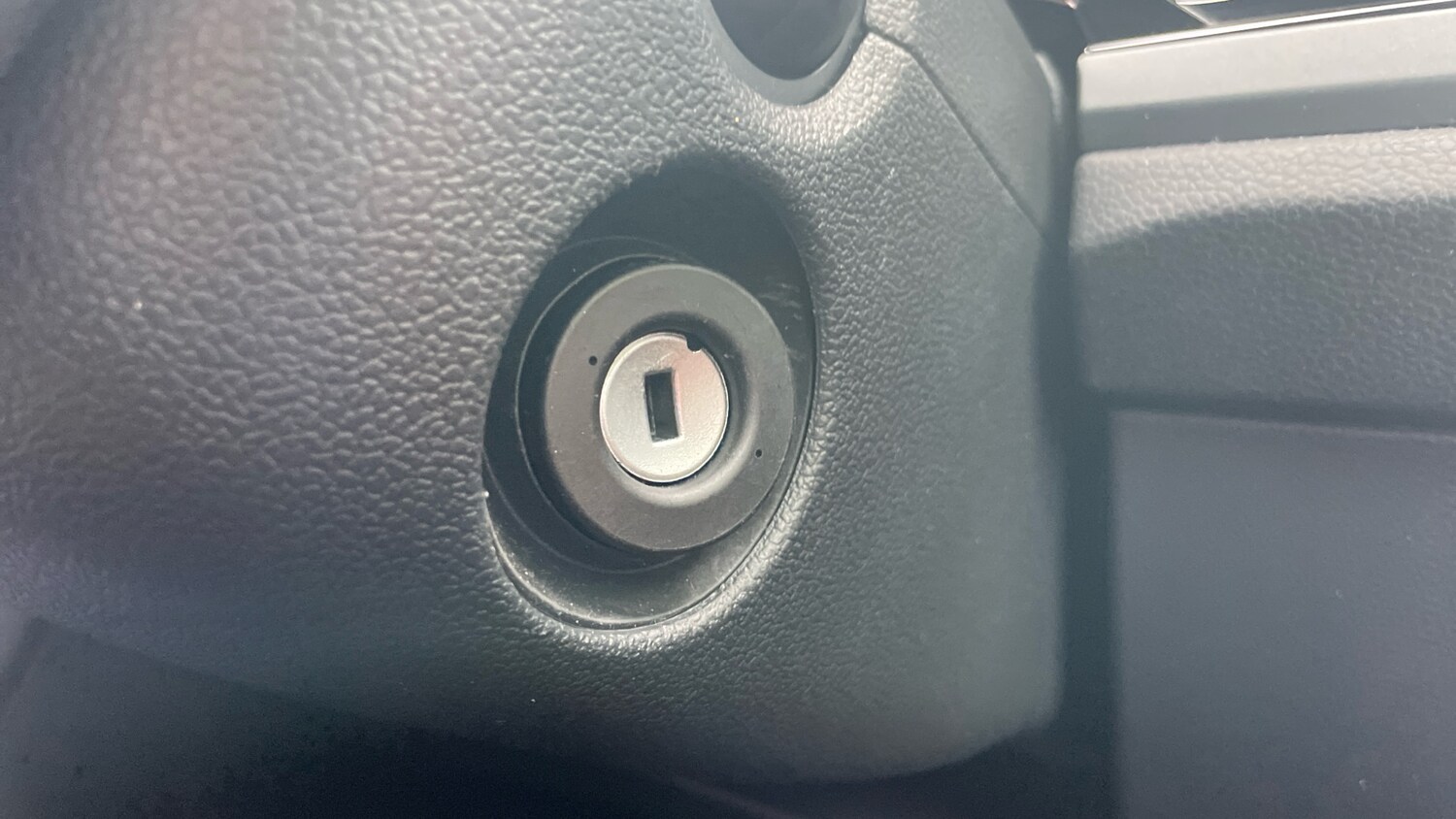 Used Volkswagen Polo 2024 for sale - 75966310: Photo 37