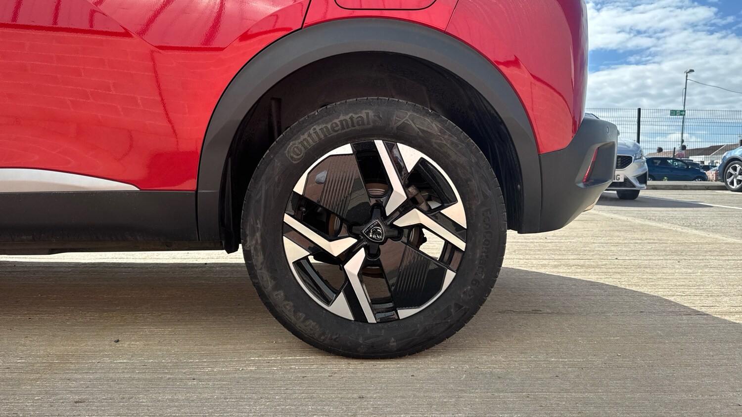 Used Peugeot 2008 2024 for sale - 75733162: Photo 15