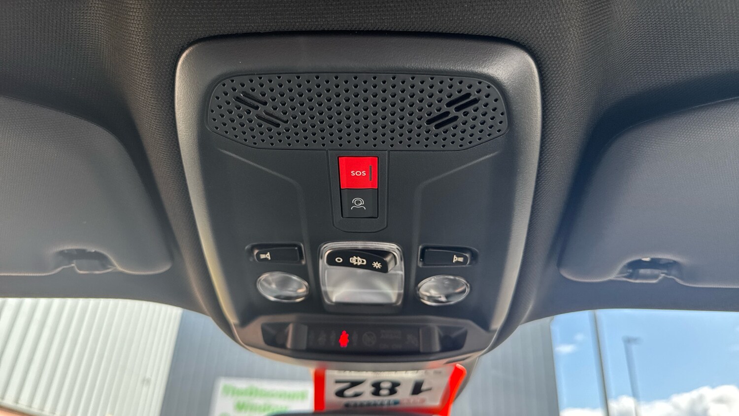 Used Peugeot 2008 2024 for sale - 75733162: Photo 39