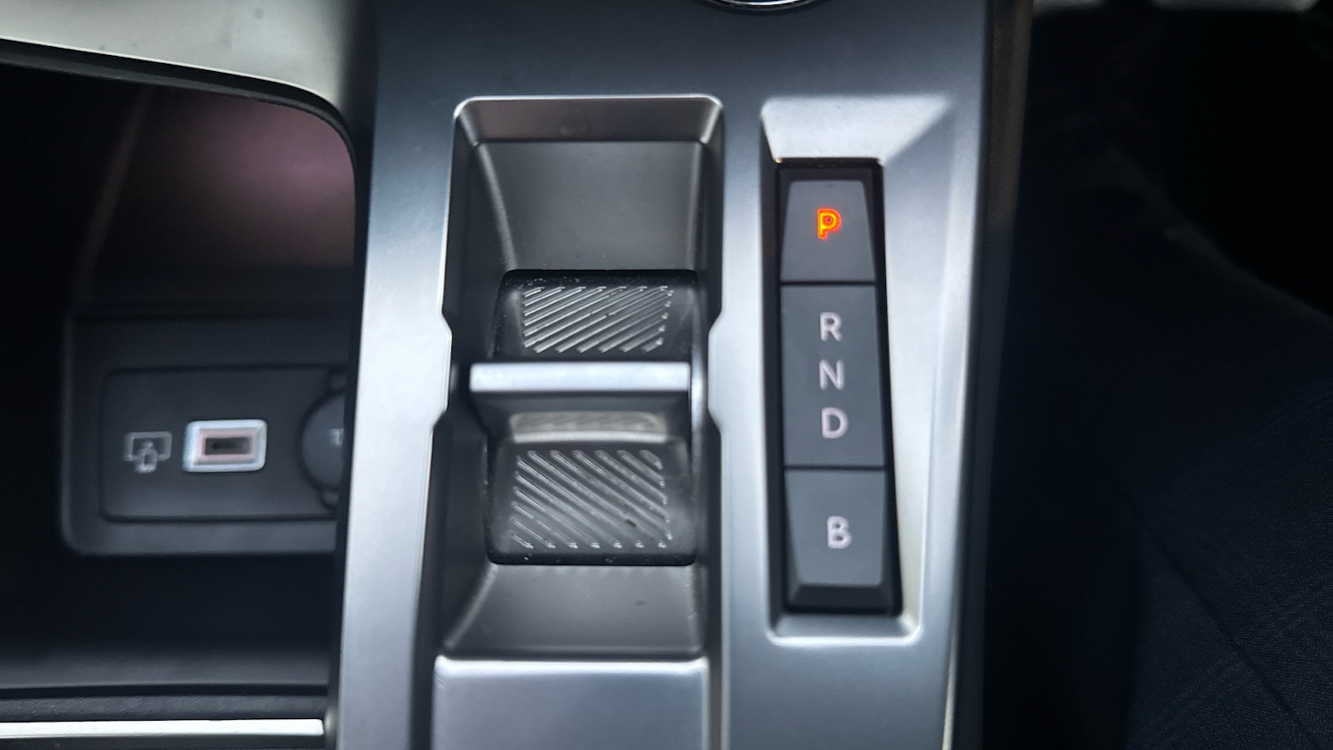 Used Peugeot 408 2024 for sale - 77060532: Photo 21