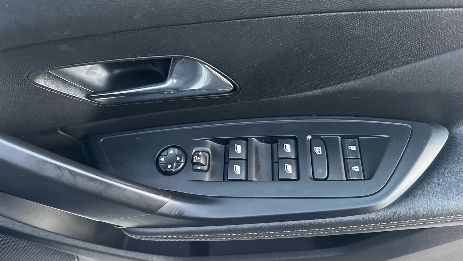 Used Peugeot 408 2024 for sale - 77060532: Photo 23